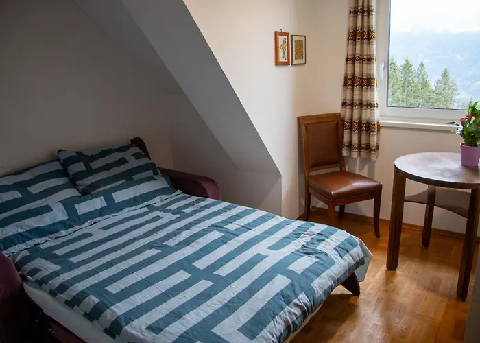 Nyaraló Urlaub Frueher Bei Oma - Alte Schule Hermagor-Pressegger See